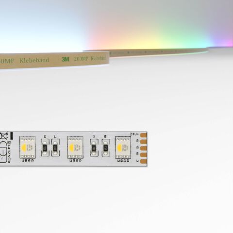 RGBW LED Streifen mit kaltweißen Licht, 12mm Breite, Produktbild vor grauen Hintergrund