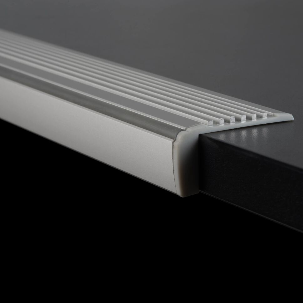 LED Alu Profil STEKO schwarz, 200cm, 64,00 €