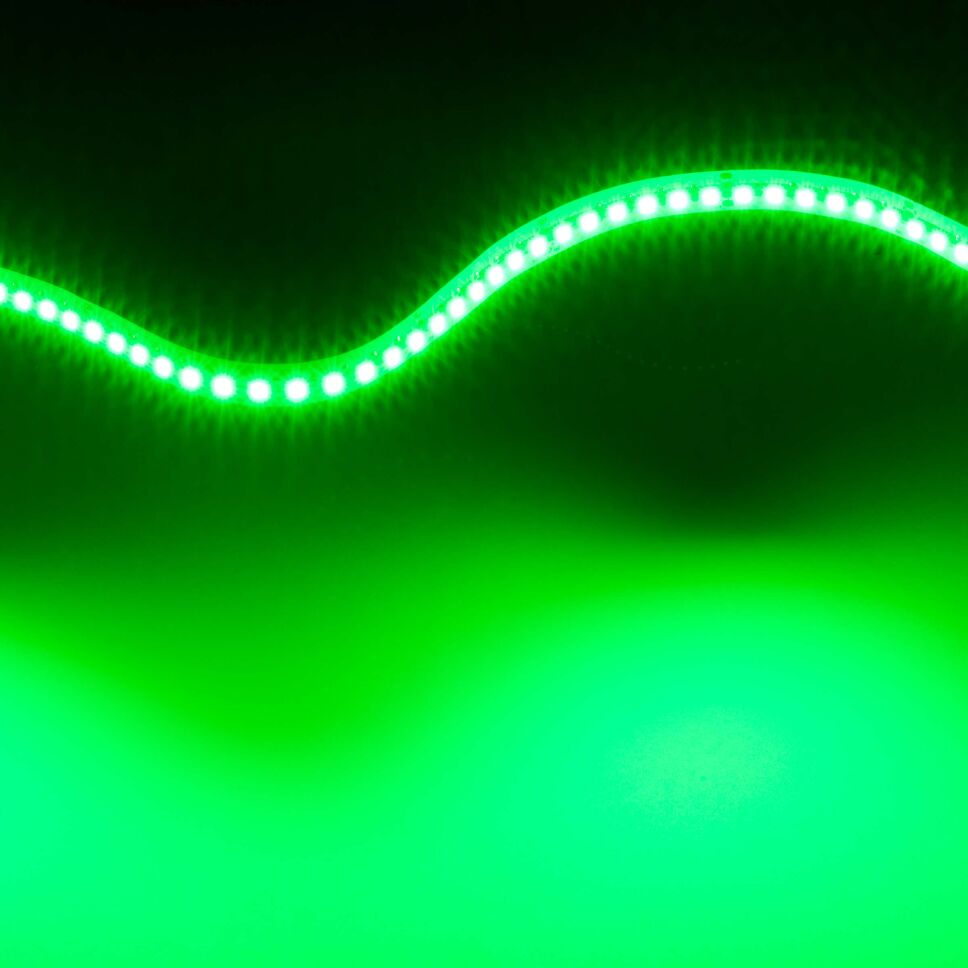 RGB LED Streifen 24V mit über 1000lm, 120 Leds/m, , 39,80 €