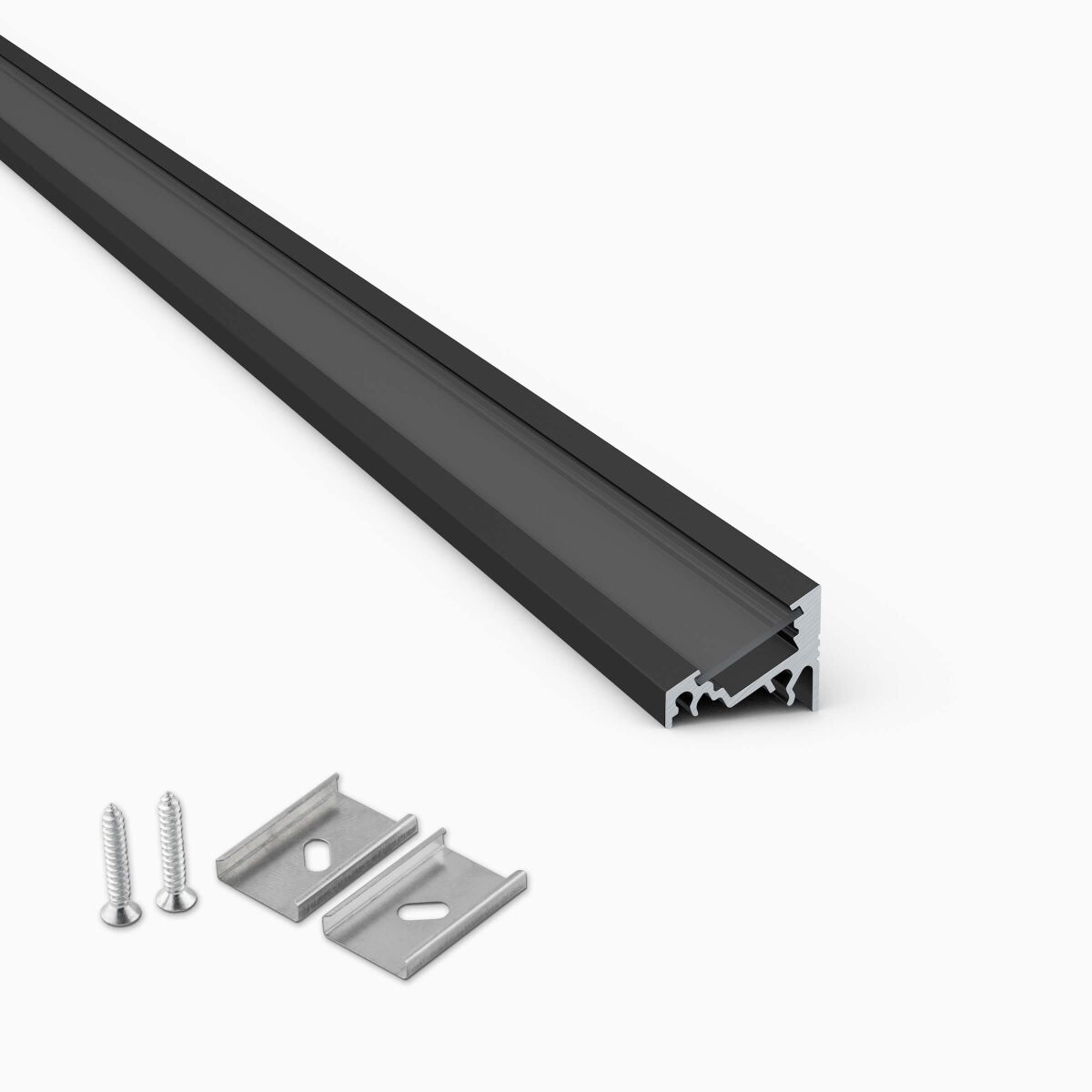 Winkelprofil mit 30°, schwarz mit klarer Abdeckung, 7,25 €