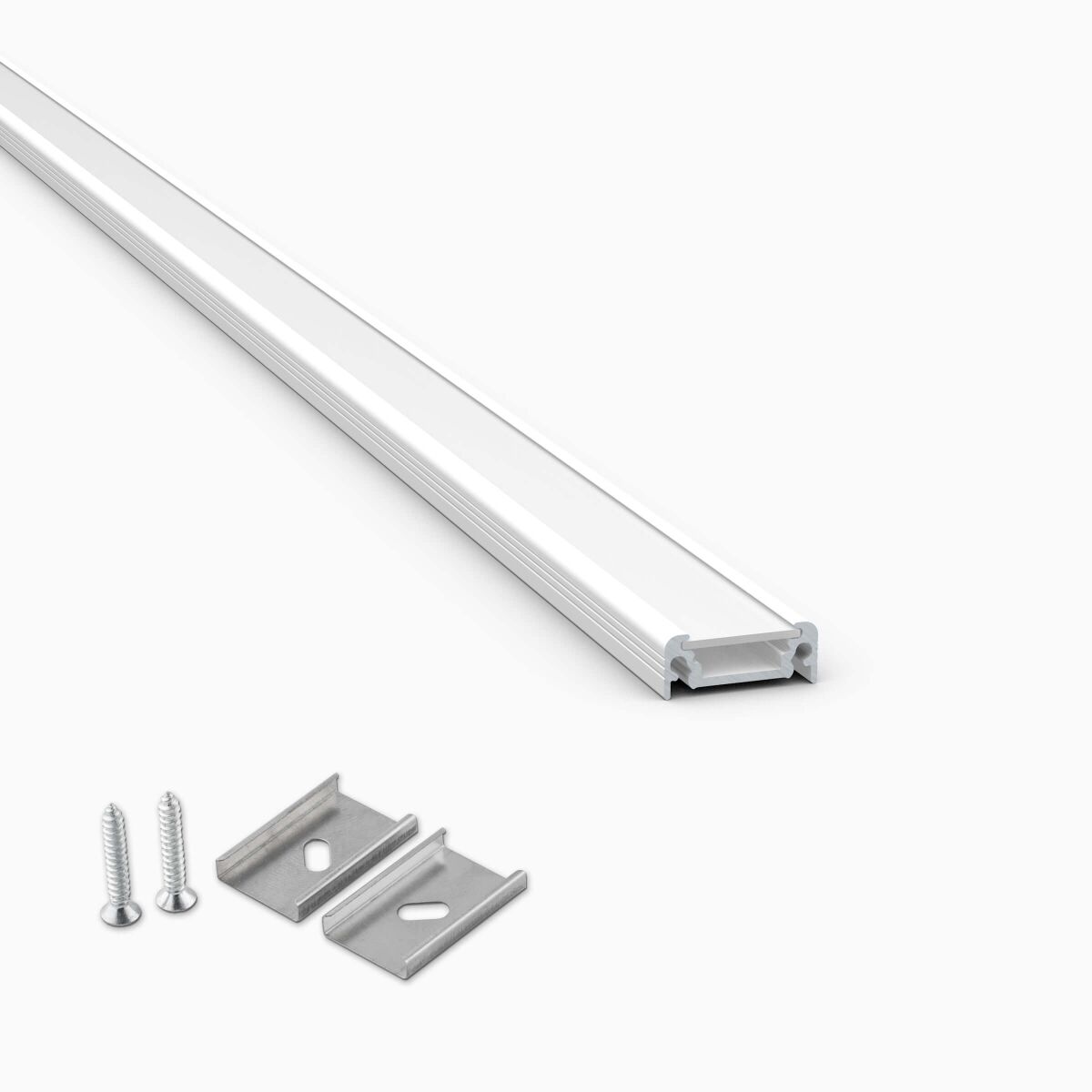 LED Alu Leiste in weiß mit weißer Abdeckung, 150cm, 20,75 €