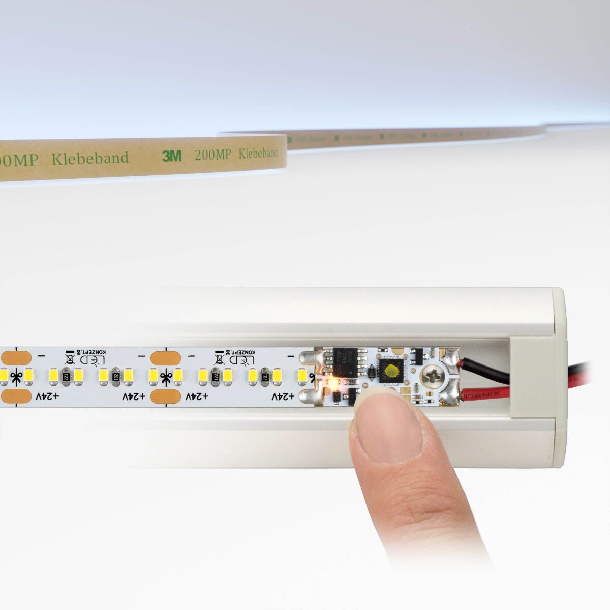 LED Streifen 24V kaltweiß 17W/m, 150cm, mit Dimmer, 46,50 €