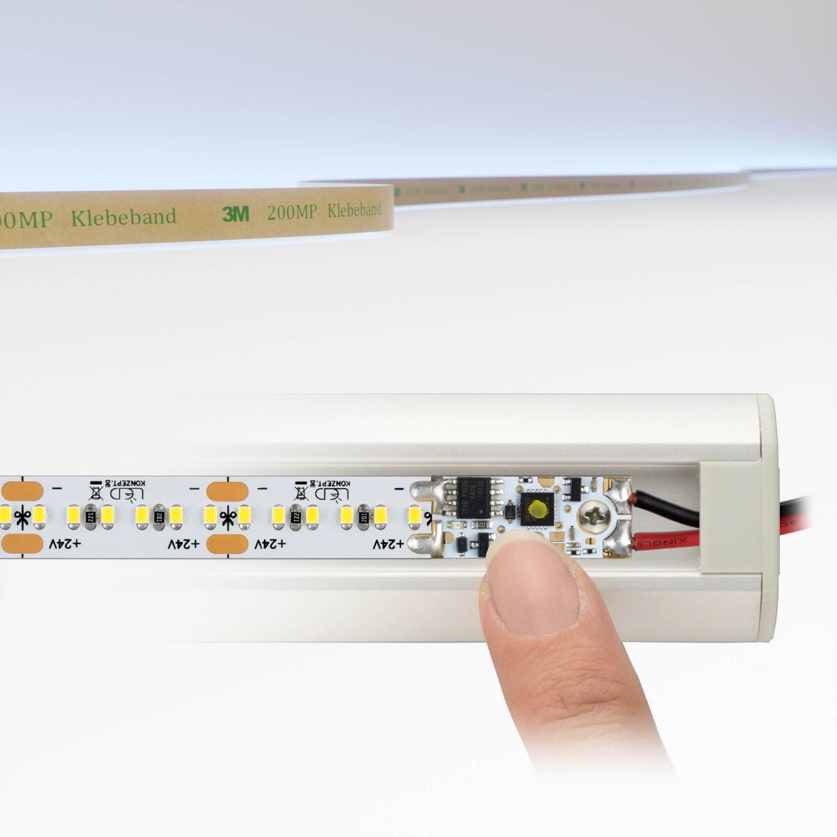 LED Streifen 24V kaltweiß 17W/m, 250cm, mit Dimmer, 66,30 €