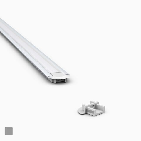 grauer Endkappe aus Kunststoff für Profil FK mit Öffnung für Kabelführung, Produktbild und Endkappe auf Profil gesteckt