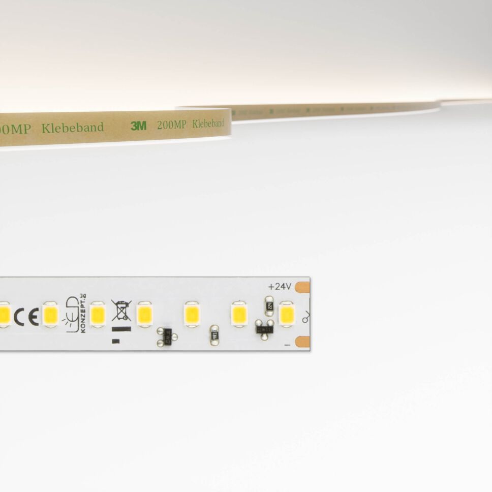 High Power LED Streifen mit dichter Bestückung und 12mm breiter Leiterplatte, schematische Darstellung der Lichtfarbe und der flexiblen Leiterplatte oben im Bild