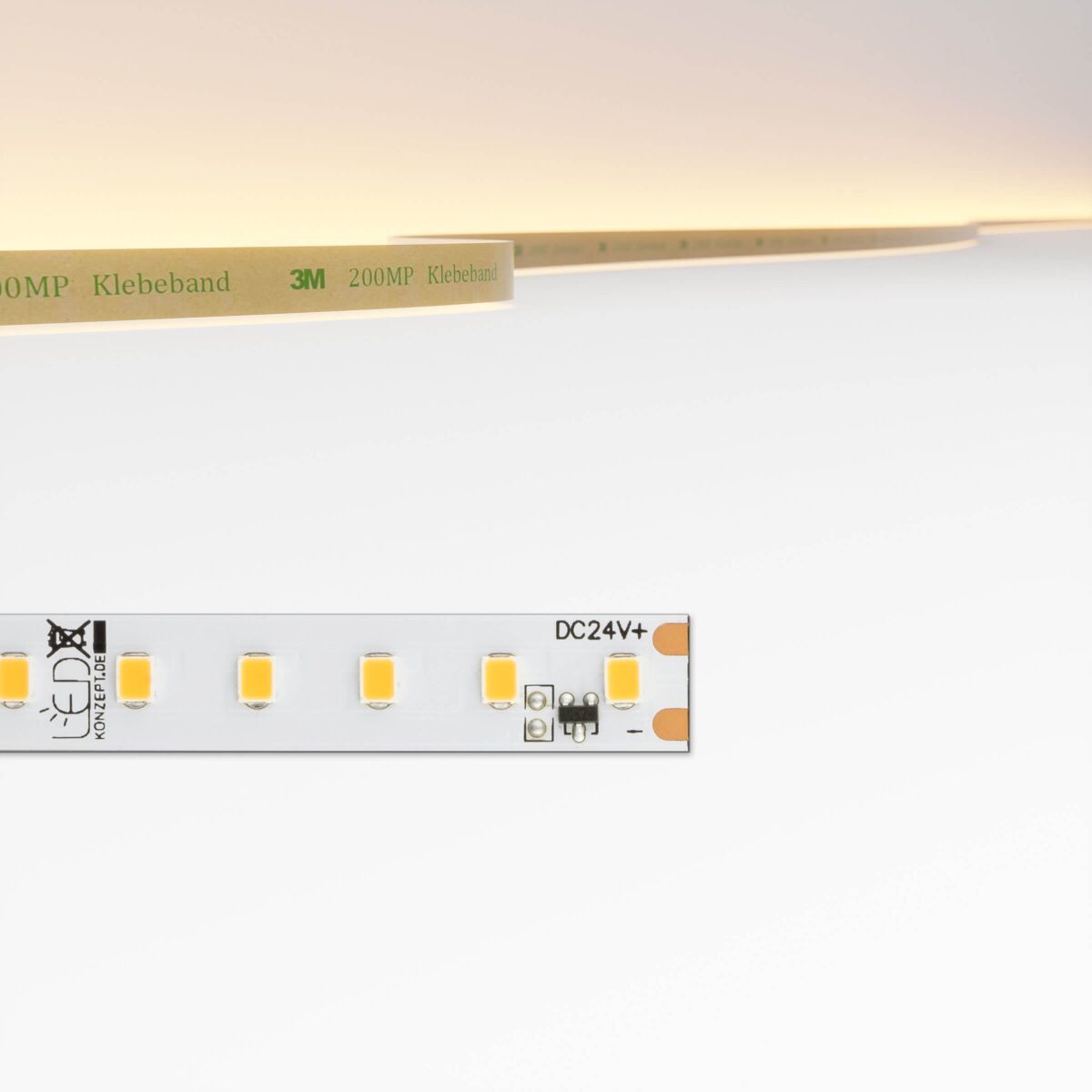 LED Streifen 1000cm lang mit 2700K passend für Woh, 199,50 €