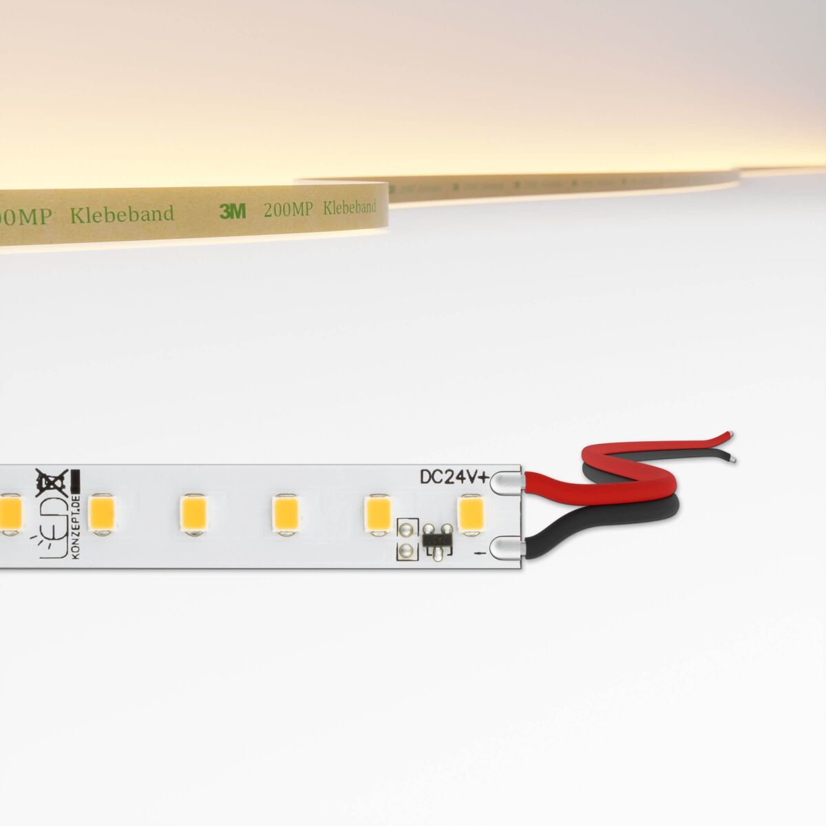 gemütlich 2700K warmweiß leuchtender LED Streifen , 202,80 €