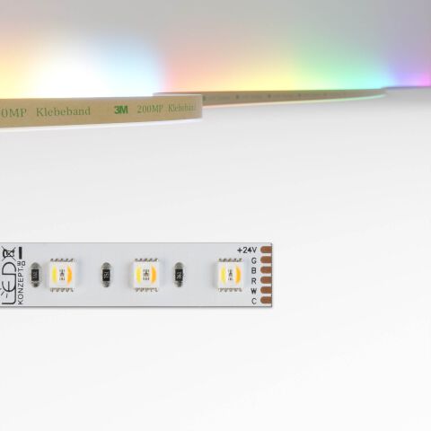 RGBCCT LED Streifen mit weißen Oberfläche in 12mm Breite mit 60 LEDs pro Meter, oben im Bild werden die RGB und die CCT LED Lichtfarben dargestellt