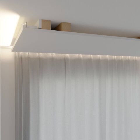 Nach außen leuchtende Lichtvoute mit warmweißen Licht