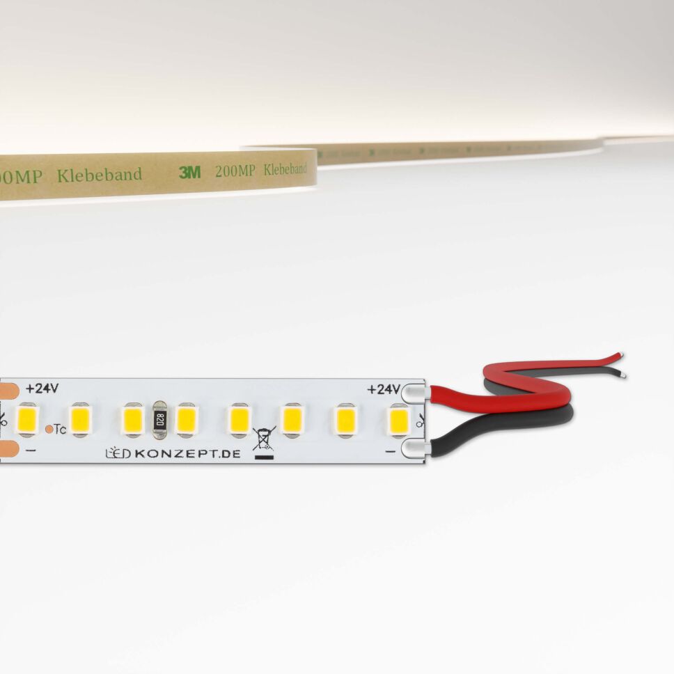 LED Streifen mit neutralweißen LEDs hoher Dichte mit 160 LEDs/m und hoher Effizienz. Produktbild vom LED Streifen mit Litzenanschluss