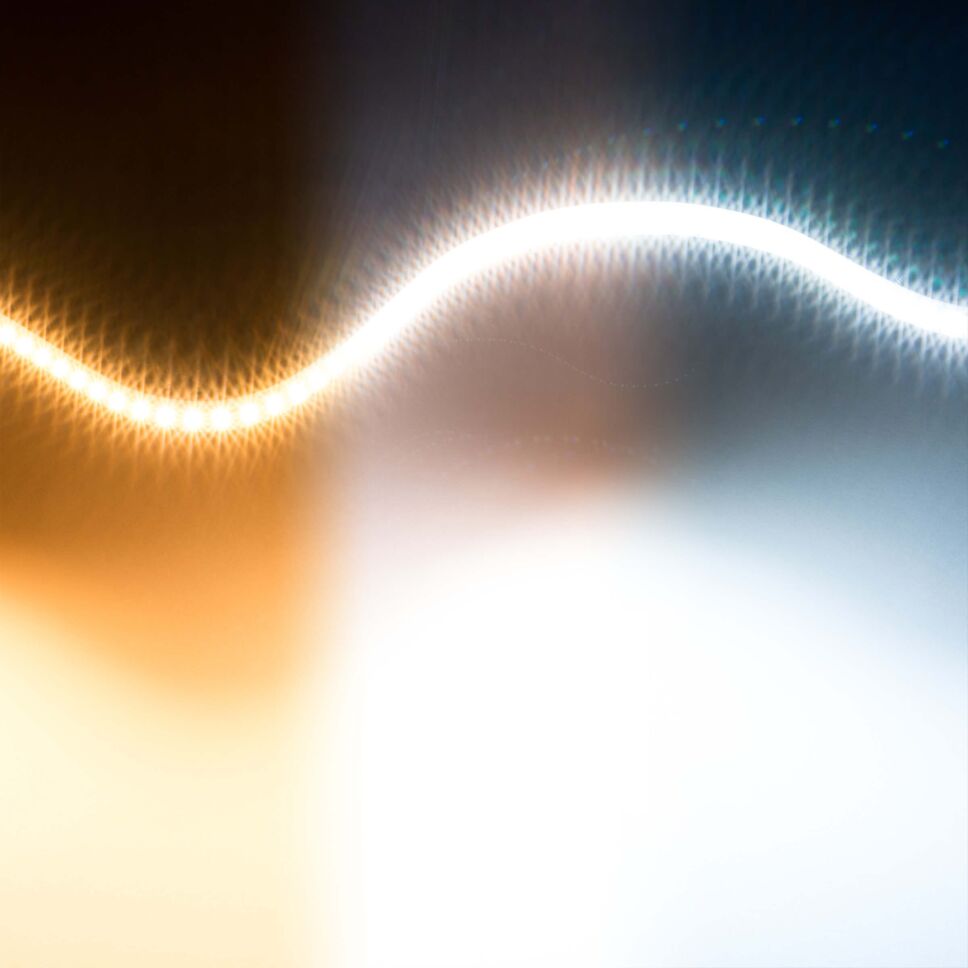 zusammengesetztes Bild vom leuchtenden 12680 mit den drei Leuchtfarben warmweiß, neutralweiß, kaltweiß