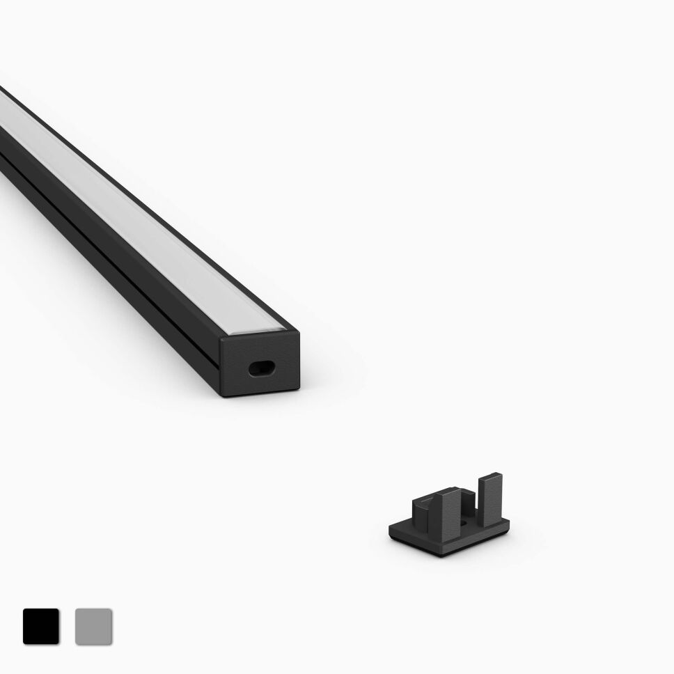SKTP Endkappe mit Öffnung für Kabelführung, Produktbild und Endkappe auf Profil gesteckt