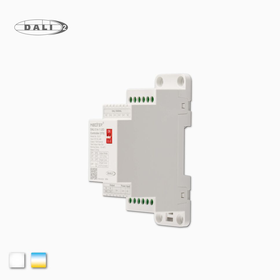 DALI Hutschienen TS15 Dimmer in der Kavaliersperspektive