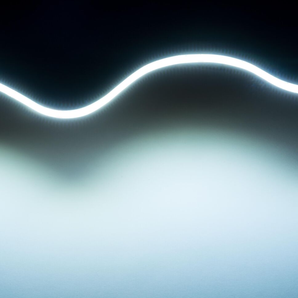Technische Darstellung vom COB LED Streifens mit Bemaßung