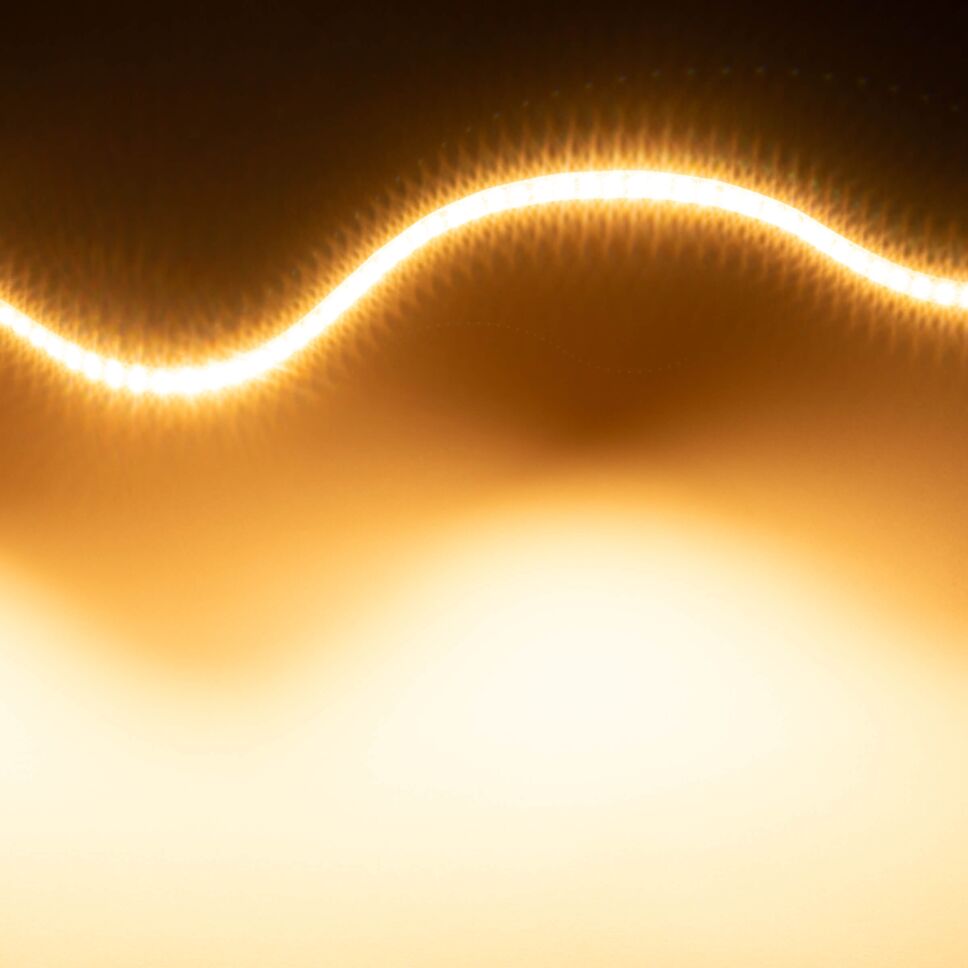 Technische Darstellung vom LED Streifens mit Bemaßung