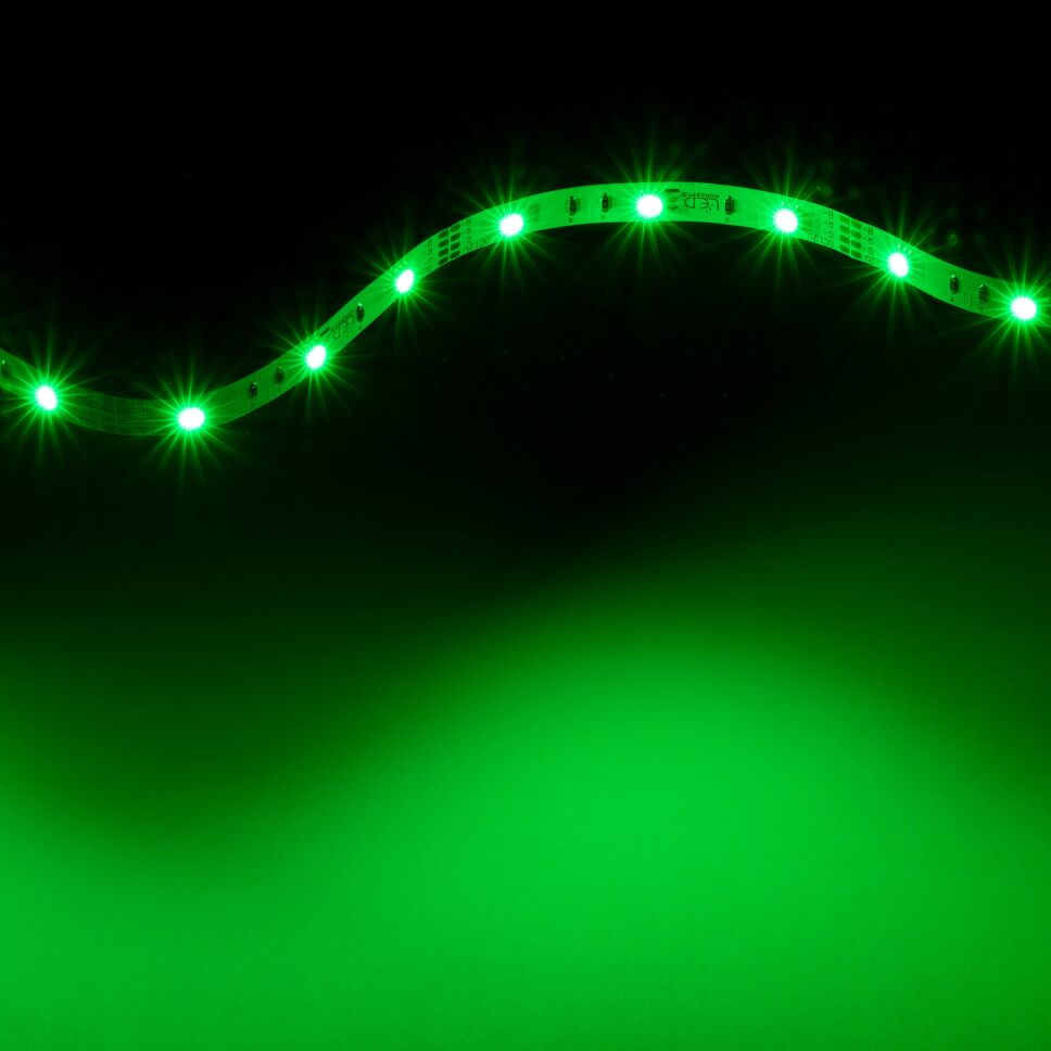 RGB LED Strip mit farbigen LEDs, flexibel, 12V DC,, 29,50 €
