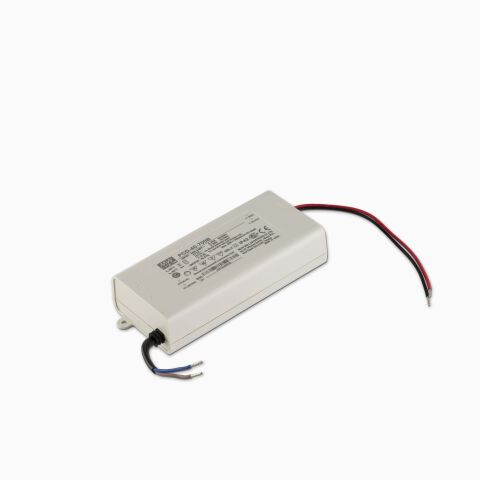 kompaktes LED Netzteil mit Konstantstromabgabe, weißen Gehäuse und Zuleitungen, PCD-40-700B von MeanWell