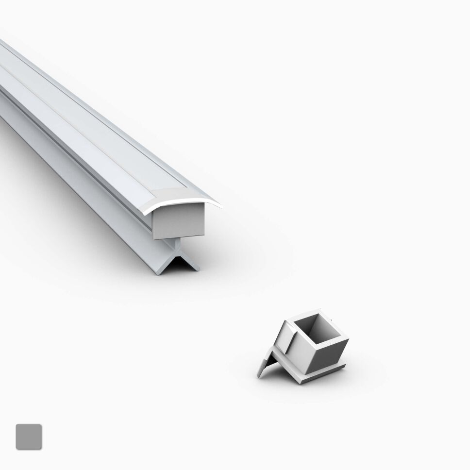Endkappe für das Treppenlauf-Profil POR aus Kunststoff, freigestellt vor grauem Hintergrund