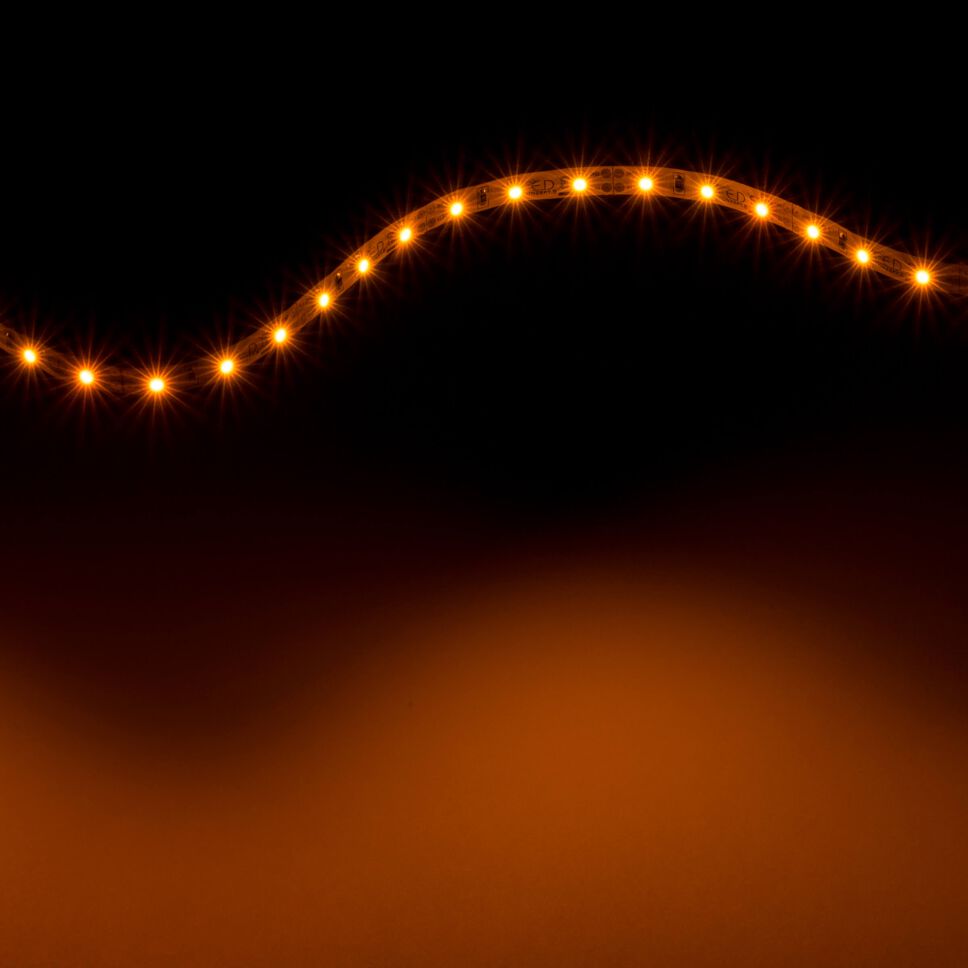 LED Streifen  12V  amber  4,8W/m gelb-orange,  100cm,  mit Klemmsystem